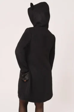 Basil Coat