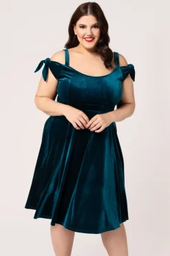 Carrie Dress