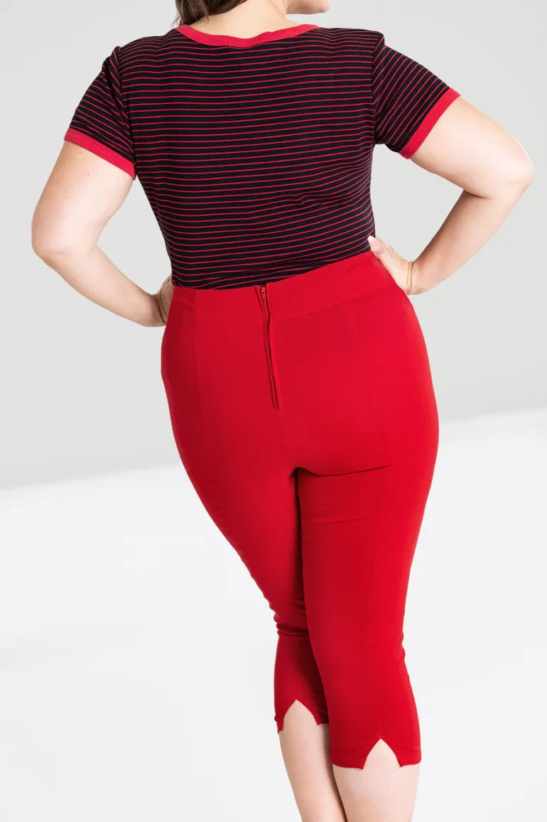 Tina Capris